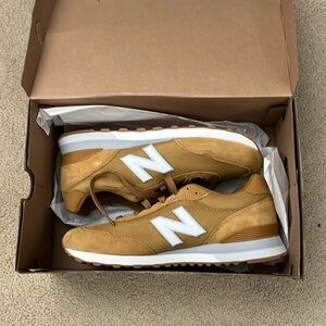 Men’s gold (brown white) New Balance 515 shoes. New with the box.
